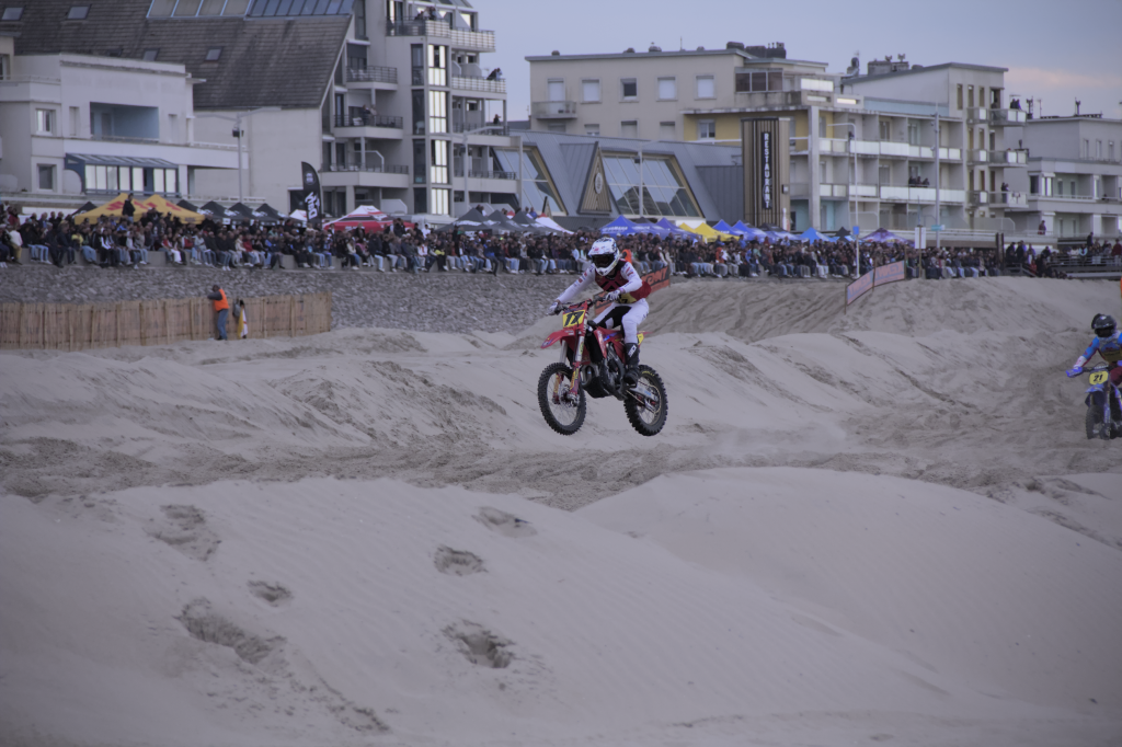 beach cross 2025